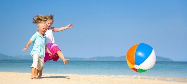 family beach holiday.150835 - KAAR Under New Management