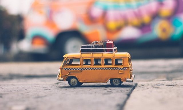 Toypic school bus